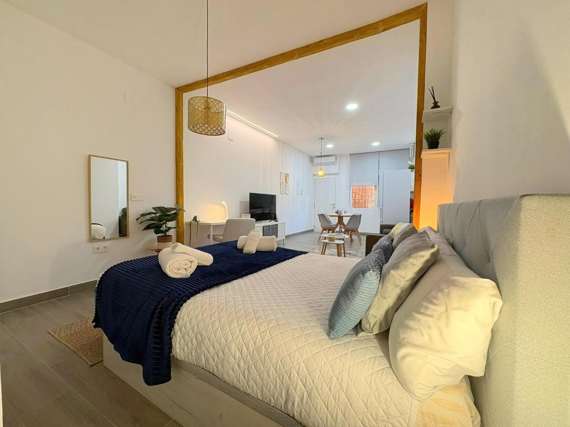 Estudio Maria Zambrano A Pasos De La Estacion Málaga Exteriör bild